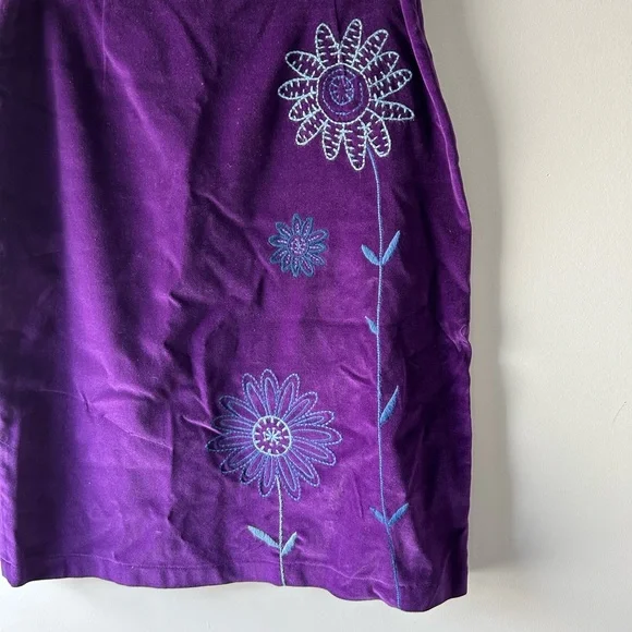 Moschino 2000's purple embroidered skirt - Picture 2 of 5